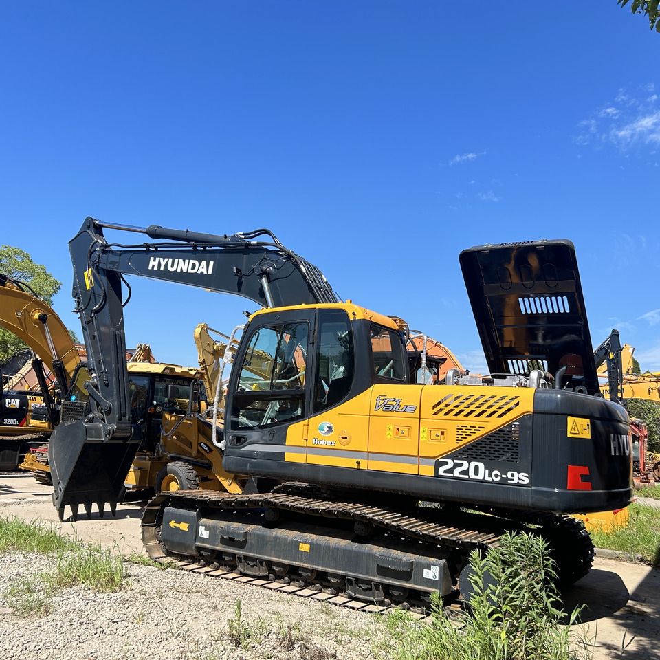 Hyundai 220LC-9S Excavator - Bager gusjeničar: slika Hyundai 220LC-9S Excavator - Bager gusjeničar Hyundai 220LC-9S Excavator - Bager gusjeničar: slika Hyundai 220LC-9S Excavator - Bager gusjeničar