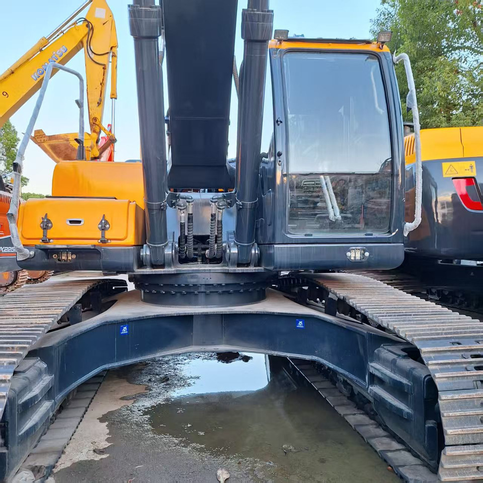 Hyundai 350LVS  excavator - Bager na kotačima: slika  Hyundai 350LVS  excavator - Bager na kotačima Hyundai 350LVS  excavator - Bager na kotačima: slika  Hyundai 350LVS  excavator - Bager na kotačima