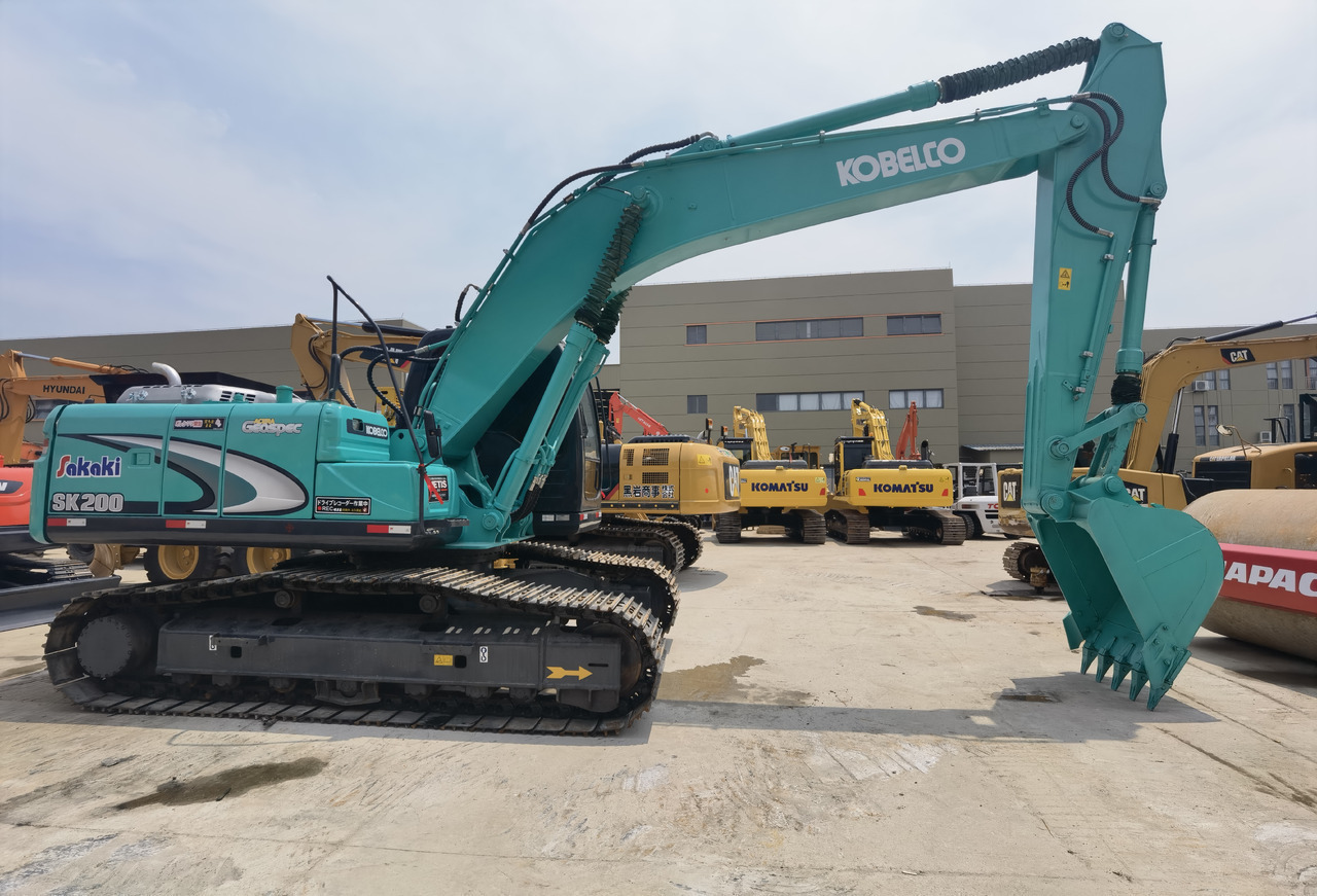 Kobelco SK200-8 Excavator - Bager gusjeničar: slika Kobelco SK200-8 Excavator - Bager gusjeničar Kobelco SK200-8 Excavator - Bager gusjeničar: slika Kobelco SK200-8 Excavator - Bager gusjeničar