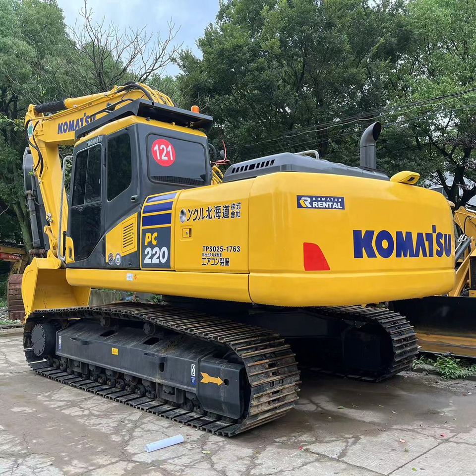 Komatsu PC220-8 Excavator - Bager gusjeničar: slika Komatsu PC220-8 Excavator - Bager gusjeničar Komatsu PC220-8 Excavator - Bager gusjeničar: slika Komatsu PC220-8 Excavator - Bager gusjeničar