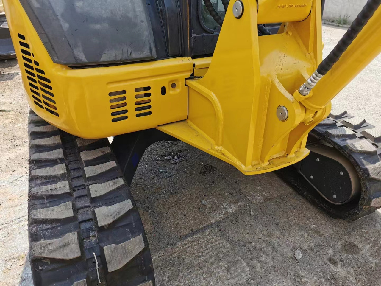Komatsu PC55MR-3 Excavator - Mini bager: slika Komatsu PC55MR-3 Excavator - Mini bager Komatsu PC55MR-3 Excavator - Mini bager: slika Komatsu PC55MR-3 Excavator - Mini bager