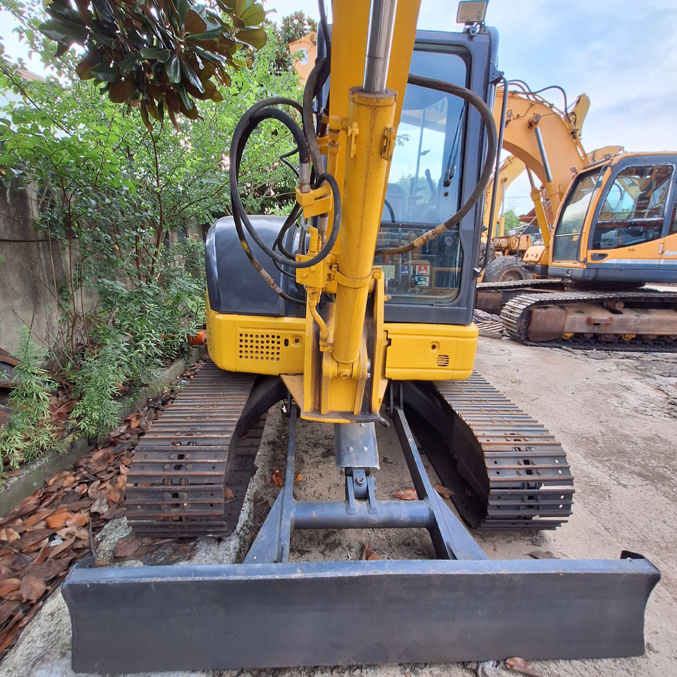 Komatsu PC55MR - Mini bager: slika Komatsu PC55MR - Mini bager Komatsu PC55MR - Mini bager: slika Komatsu PC55MR - Mini bager
