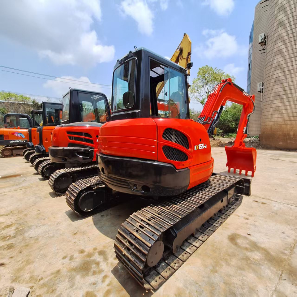 Kubota KX155 Excavator - Mini bager: slika Kubota KX155 Excavator - Mini bager Kubota KX155 Excavator - Mini bager: slika Kubota KX155 Excavator - Mini bager