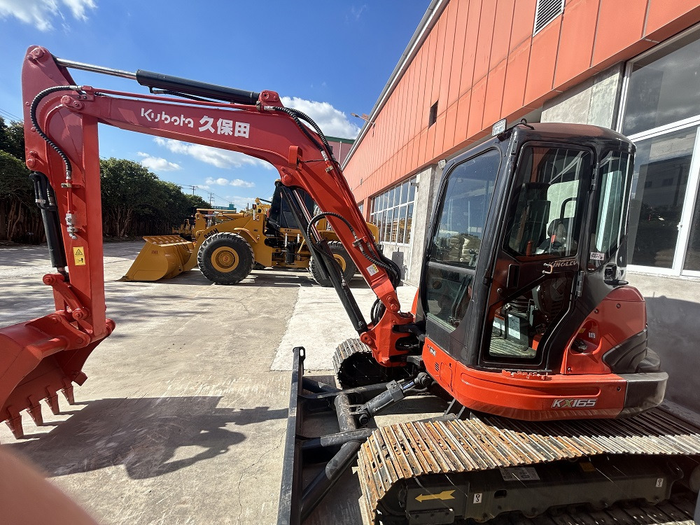 Kubota KX165-5 Excavators - Bager gusjeničar: slika Kubota KX165-5 Excavators - Bager gusjeničar Kubota KX165-5 Excavators - Bager gusjeničar: slika Kubota KX165-5 Excavators - Bager gusjeničar