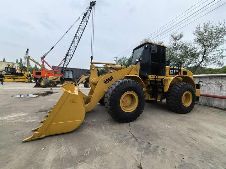Mini Wheel Loader With Automatic Caterpillar 966H Engine High Operating Efficiency cat966H for sale - Utovarivač na kotačima: slika Mini Wheel Loader With Automatic Caterpillar 966H Engine High Operating Efficiency cat966H for sale - Utovarivač na kotačima Mini Wheel Loader With Automatic Caterpillar 966H Engine High Operating Efficiency cat966H for sale - Utovarivač na kotačima: slika Mini Wheel Loader With Automatic Caterpillar 966H Engine High Operating Efficiency cat966H for sale - Utovarivač na kotačima