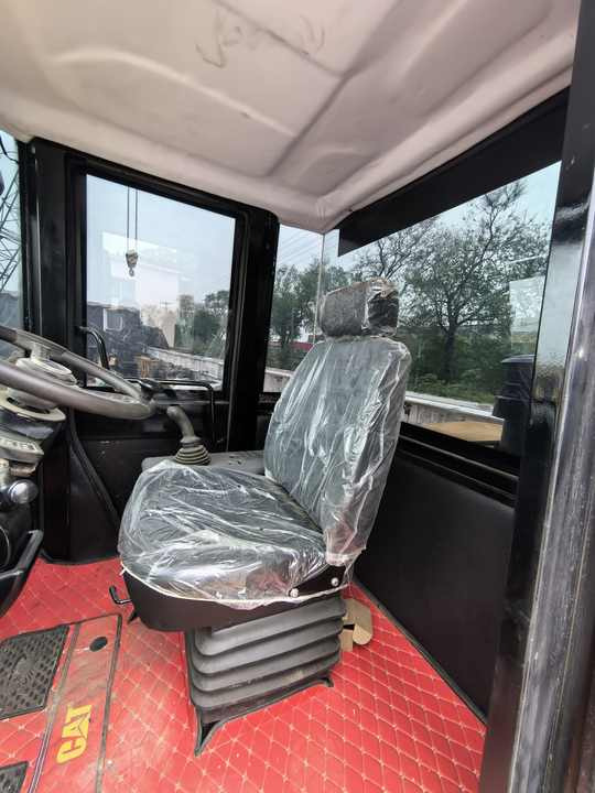 Mini Wheel Loader With Automatic Caterpillar 966H Engine High Operating Efficiency cat966H for sale - Utovarivač na kotačima: slika Mini Wheel Loader With Automatic Caterpillar 966H Engine High Operating Efficiency cat966H for sale - Utovarivač na kotačima Mini Wheel Loader With Automatic Caterpillar 966H Engine High Operating Efficiency cat966H for sale - Utovarivač na kotačima: slika Mini Wheel Loader With Automatic Caterpillar 966H Engine High Operating Efficiency cat966H for sale - Utovarivač na kotačima