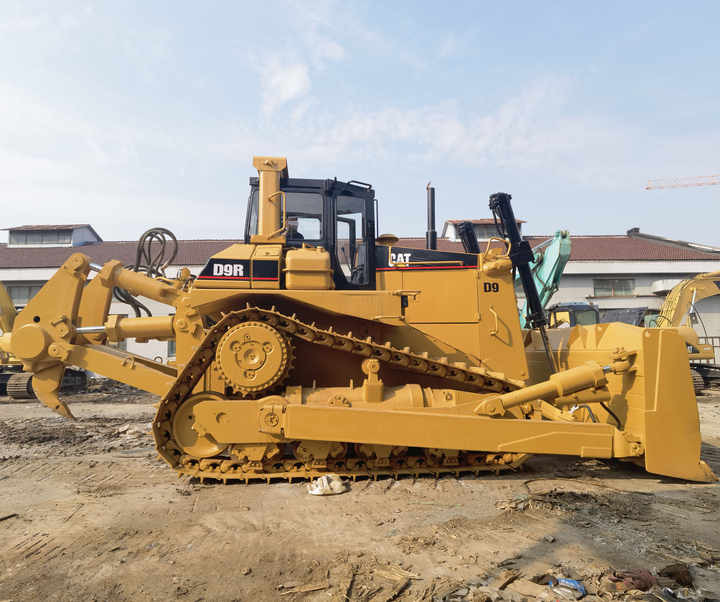 Original CAT Bulldozer Used Caterpillar D9R Crawler Bulldozer for sale - Buldožer: slika Original CAT Bulldozer Used Caterpillar D9R Crawler Bulldozer for sale - Buldožer Original CAT Bulldozer Used Caterpillar D9R Crawler Bulldozer for sale - Buldožer: slika Original CAT Bulldozer Used Caterpillar D9R Crawler Bulldozer for sale - Buldožer