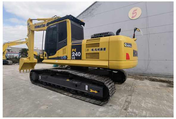 Original Japan High Quality Used excavators Komatsu PC240lc-8 large excavator pc240-8 Crawler excavator for sale - Bager gusjeničar: slika Original Japan High Quality Used excavators Komatsu PC240lc-8 large excavator pc240-8 Crawler excavator for sale - Bager gusjeničar Original Japan High Quality Used excavators Komatsu PC240lc-8 large excavator pc240-8 Crawler excavator for sale - Bager gusjeničar: slika Original Japan High Quality Used excavators Komatsu PC240lc-8 large excavator pc240-8 Crawler excavator for sale - Bager gusjeničar