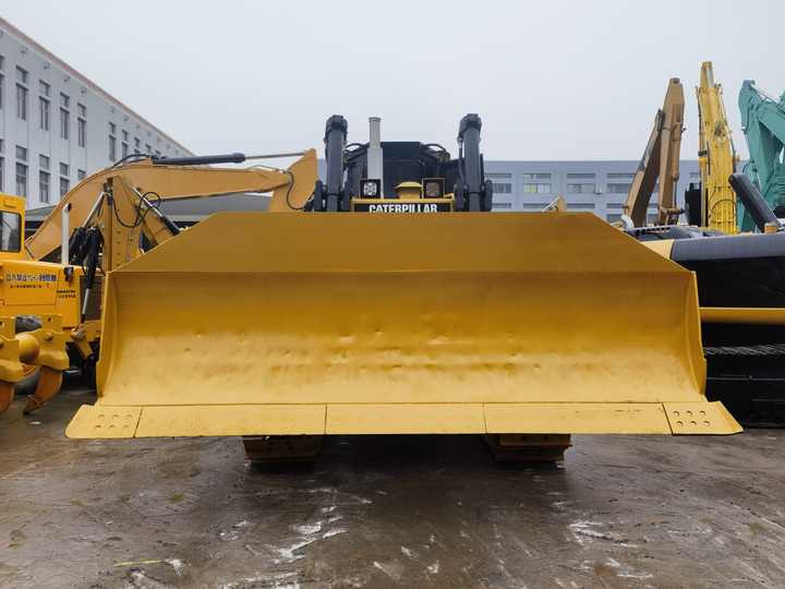 Original Japan Second Hand Construction Machinery Caterpillar D7R Bulldozer with price discount for sale - Buldožer: slika Original Japan Second Hand Construction Machinery Caterpillar D7R Bulldozer with price discount for sale - Buldožer Original Japan Second Hand Construction Machinery Caterpillar D7R Bulldozer with price discount for sale - Buldožer: slika Original Japan Second Hand Construction Machinery Caterpillar D7R Bulldozer with price discount for sale - Buldožer