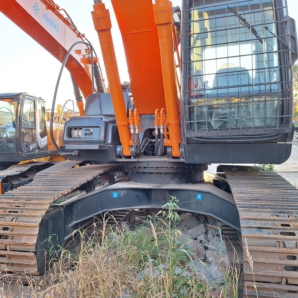 Second hand Hitachi ZX200G excavator - Bager: slika Second hand Hitachi ZX200G excavator - Bager Second hand Hitachi ZX200G excavator - Bager: slika Second hand Hitachi ZX200G excavator - Bager
