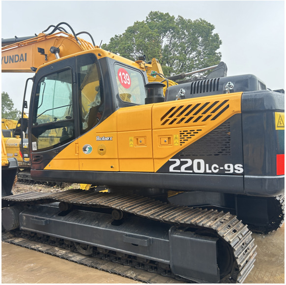 Second-hand second hand used hyundai 220 lc 9s 220lc used machine excavator - Bager gusjeničar: slika  Second-hand second hand used hyundai 220 lc 9s 220lc used machine excavator - Bager gusjeničar Second-hand second hand used hyundai 220 lc 9s 220lc used machine excavator - Bager gusjeničar: slika  Second-hand second hand used hyundai 220 lc 9s 220lc used machine excavator - Bager gusjeničar