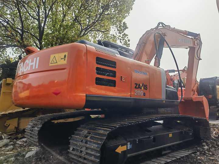 Bager Used Hitachi ZX200-3 Excavator 20 Ton Digger Cheap Price and high quality Crawler Excavator for sale in shanghai: slika Bager Used Hitachi ZX200-3 Excavator 20 Ton Digger Cheap Price and high quality Crawler Excavator for sale in shanghai
