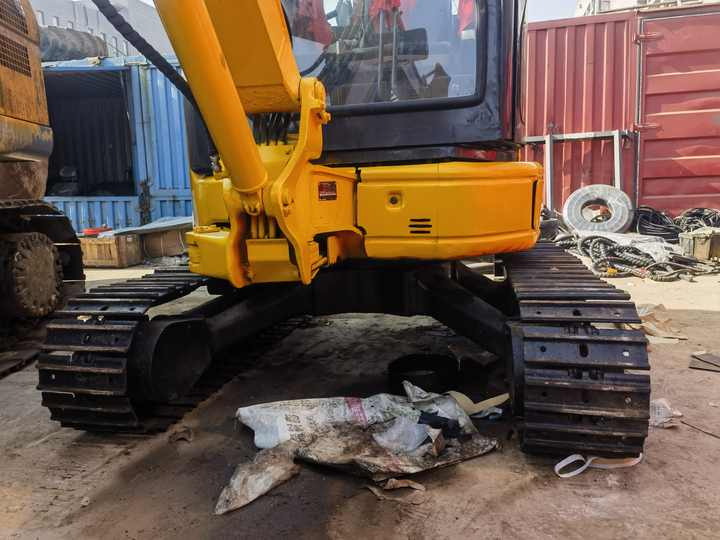 Used Komatsu PC70-8 mini digger original Japan Komatsu PC70 PC78 PC60 PC35mr PC40mr PC55mr small excavator on sale - Bager gusjeničar: slika Used Komatsu PC70-8 mini digger original Japan Komatsu PC70 PC78 PC60 PC35mr PC40mr PC55mr small excavator on sale - Bager gusjeničar Used Komatsu PC70-8 mini digger original Japan Komatsu PC70 PC78 PC60 PC35mr PC40mr PC55mr small excavator on sale - Bager gusjeničar: slika Used Komatsu PC70-8 mini digger original Japan Komatsu PC70 PC78 PC60 PC35mr PC40mr PC55mr small excavator on sale - Bager gusjeničar