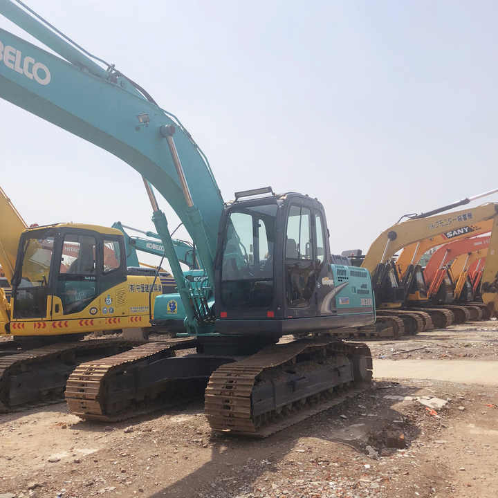 Used excavator Kobelco SK200-8 excavator used excavator for sale in stock - Bager gusjeničar: slika Used excavator Kobelco SK200-8 excavator used excavator for sale in stock - Bager gusjeničar Used excavator Kobelco SK200-8 excavator used excavator for sale in stock - Bager gusjeničar: slika Used excavator Kobelco SK200-8 excavator used excavator for sale in stock - Bager gusjeničar