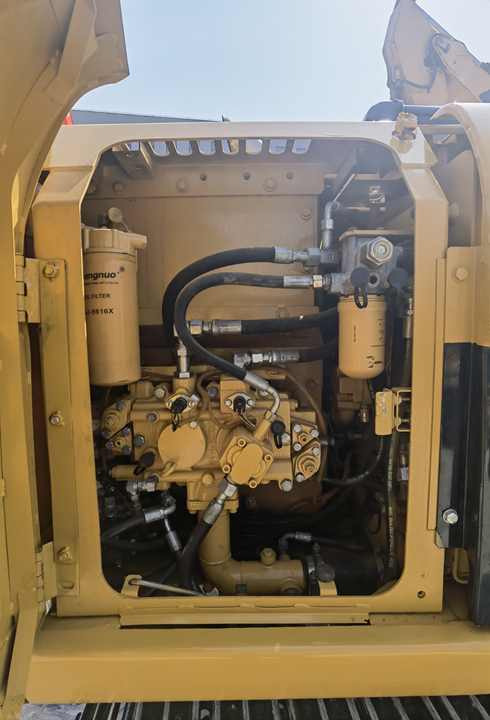 Original Japan second hand caterpillar 312 used tracked CAT 312D crawler excavator - Bager gusjeničar: slika original Japan second hand caterpillar 312 used tracked CAT 312D crawler excavator - Bager gusjeničar Original Japan second hand caterpillar 312 used tracked CAT 312D crawler excavator - Bager gusjeničar: slika original Japan second hand caterpillar 312 used tracked CAT 312D crawler excavator - Bager gusjeničar
