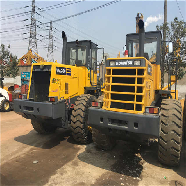 Second hand wheel loader Komatsu used Wheel loader WA320-3 WA320-1 WA380-3 cheap for sale - Utovarivač na kotačima: slika second hand wheel loader Komatsu used Wheel loader WA320-3 WA320-1 WA380-3 cheap for sale - Utovarivač na kotačima Second hand wheel loader Komatsu used Wheel loader WA320-3 WA320-1 WA380-3 cheap for sale - Utovarivač na kotačima: slika second hand wheel loader Komatsu used Wheel loader WA320-3 WA320-1 WA380-3 cheap for sale - Utovarivač na kotačima