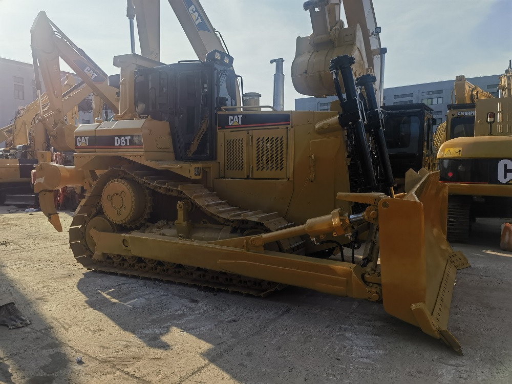 Used cat d8r bulldozer - Buldožer: slika used cat d8r bulldozer - Buldožer Used cat d8r bulldozer - Buldožer: slika used cat d8r bulldozer - Buldožer