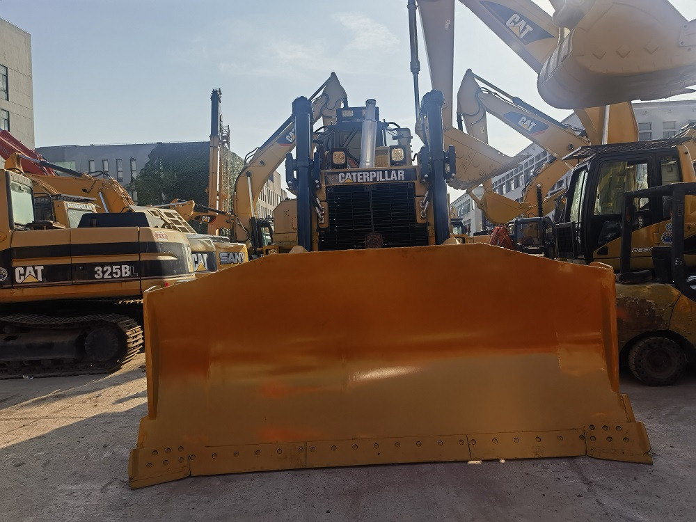 Used cat d8r bulldozer - Buldožer: slika used cat d8r bulldozer - Buldožer Used cat d8r bulldozer - Buldožer: slika used cat d8r bulldozer - Buldožer