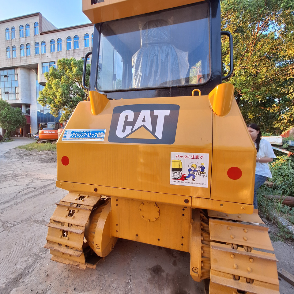 Used caterpillar cat D5k bulldozer - Buldožer: slika used caterpillar cat D5k bulldozer - Buldožer Used caterpillar cat D5k bulldozer - Buldožer: slika used caterpillar cat D5k bulldozer - Buldožer