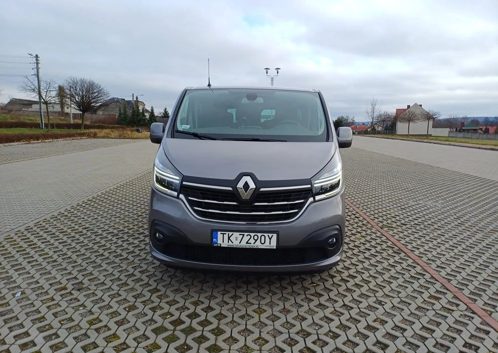 Renault Trafic 2.0 dCi Escapade EDC - Minibus, Putnički kombi: slika Renault Trafic 2.0 dCi Escapade EDC - Minibus, Putnički kombi Renault Trafic 2.0 dCi Escapade EDC - Minibus, Putnički kombi: slika Renault Trafic 2.0 dCi Escapade EDC - Minibus, Putnički kombi