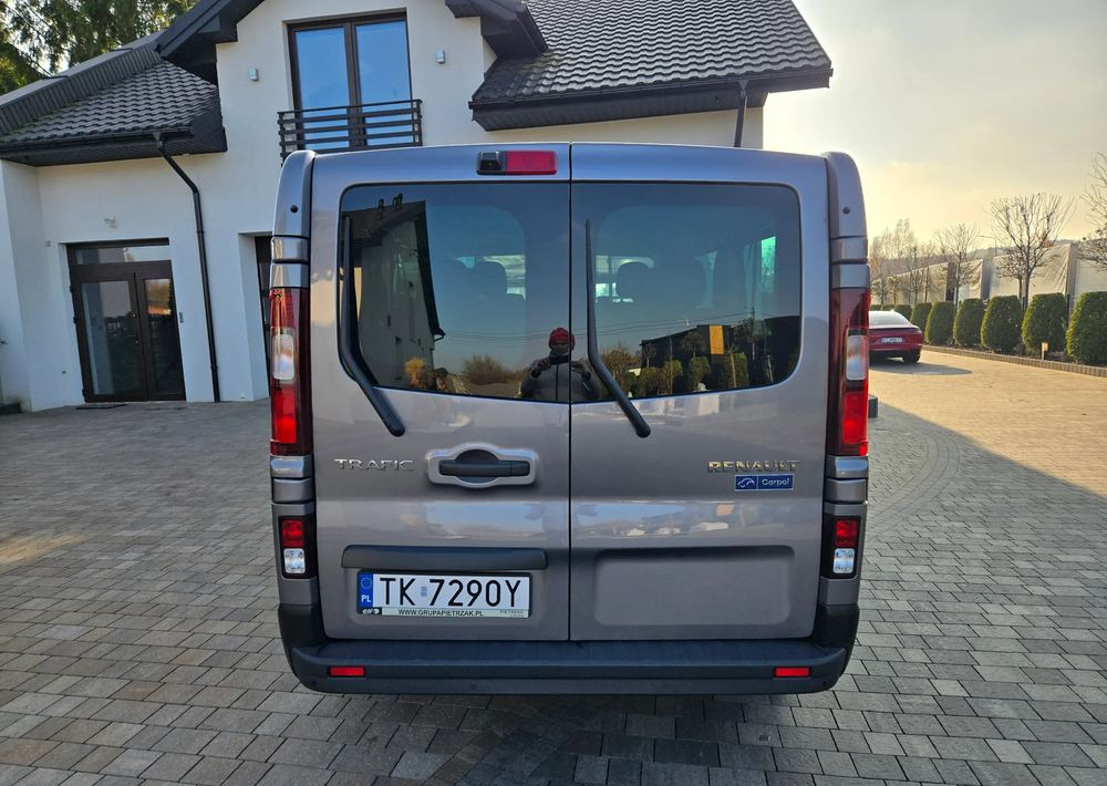 Renault Trafic Grand SpaceClass 2.0 dCi EDC - Automobil: slika Renault Trafic Grand SpaceClass 2.0 dCi EDC - Automobil Renault Trafic Grand SpaceClass 2.0 dCi EDC - Automobil: slika Renault Trafic Grand SpaceClass 2.0 dCi EDC - Automobil
