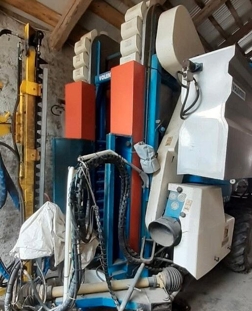 Stroj za berbu grožđa Vendemmiatrice Volentieri VG 2000/2 TA: slika Stroj za berbu grožđa Vendemmiatrice Volentieri VG 2000/2 TA