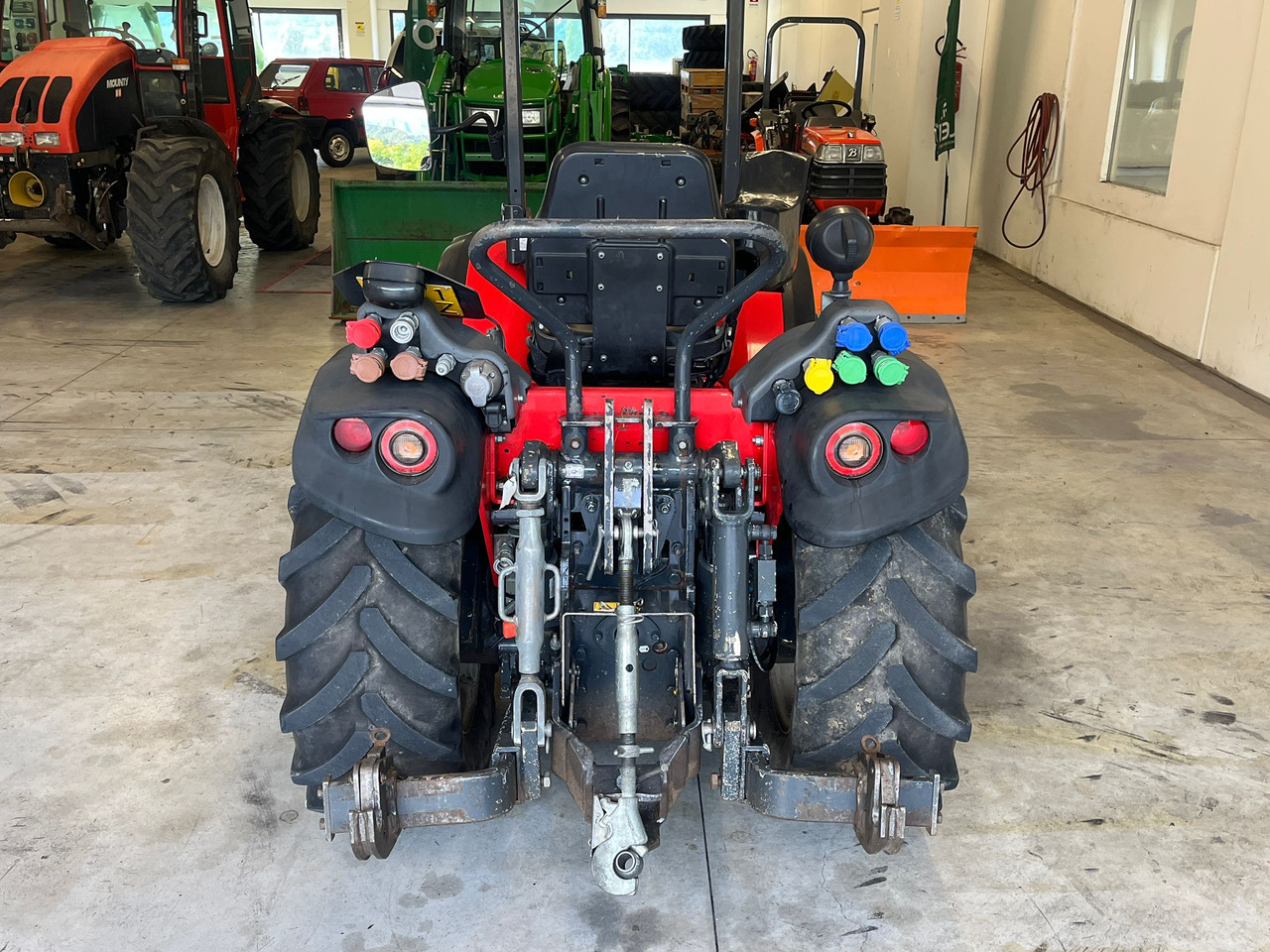 ANTONIO CARRARO SRH 9800 - Traktor: slika ANTONIO CARRARO SRH 9800 - Traktor ANTONIO CARRARO SRH 9800 - Traktor: slika ANTONIO CARRARO SRH 9800 - Traktor