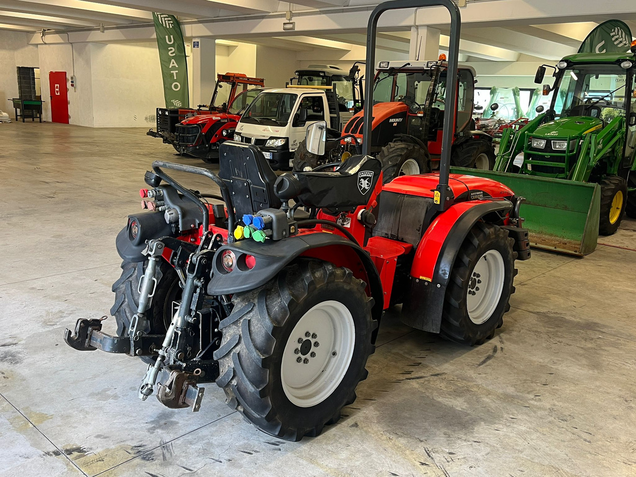 ANTONIO CARRARO SRH 9800 - Traktor: slika ANTONIO CARRARO SRH 9800 - Traktor ANTONIO CARRARO SRH 9800 - Traktor: slika ANTONIO CARRARO SRH 9800 - Traktor