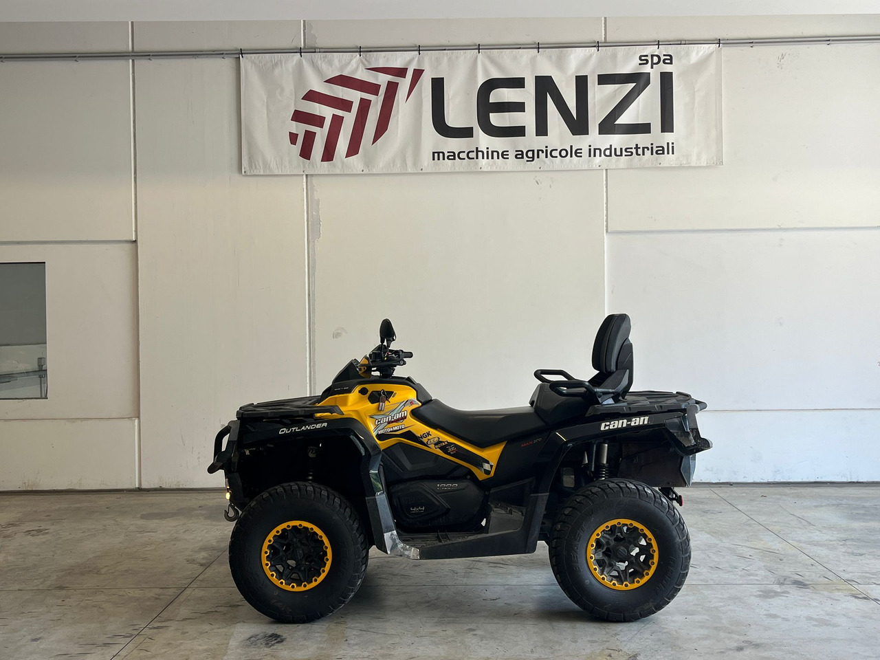 CAN-AM BRP OUTLANDER 1000 ROTAX 4X4 - ATV/ Quad vozilo: slika CAN-AM BRP OUTLANDER 1000 ROTAX 4X4 - ATV/ Quad vozilo CAN-AM BRP OUTLANDER 1000 ROTAX 4X4 - ATV/ Quad vozilo: slika CAN-AM BRP OUTLANDER 1000 ROTAX 4X4 - ATV/ Quad vozilo
