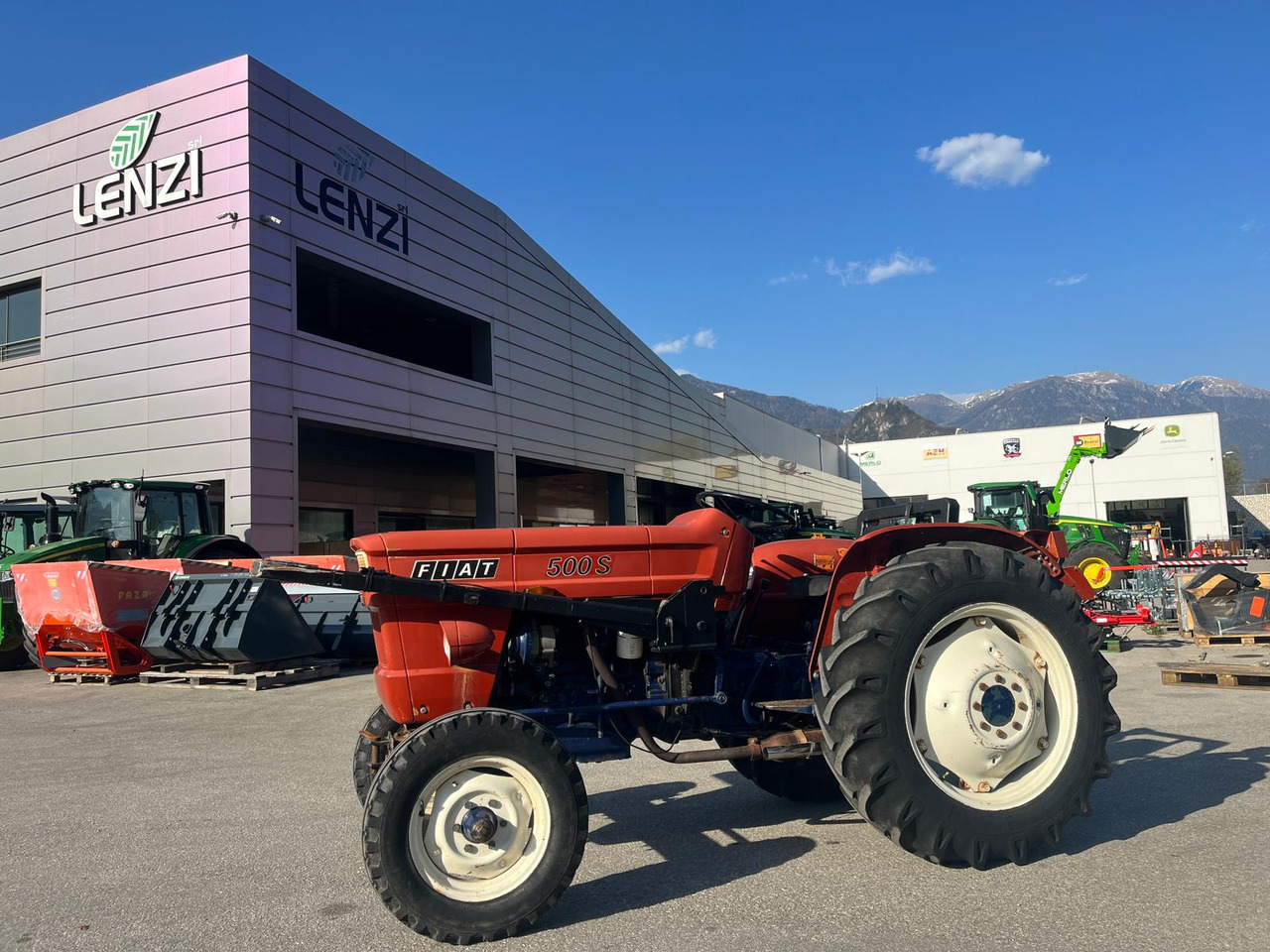 FIAT 500 S - Traktor: slika FIAT 500 S - Traktor FIAT 500 S - Traktor: slika FIAT 500 S - Traktor
