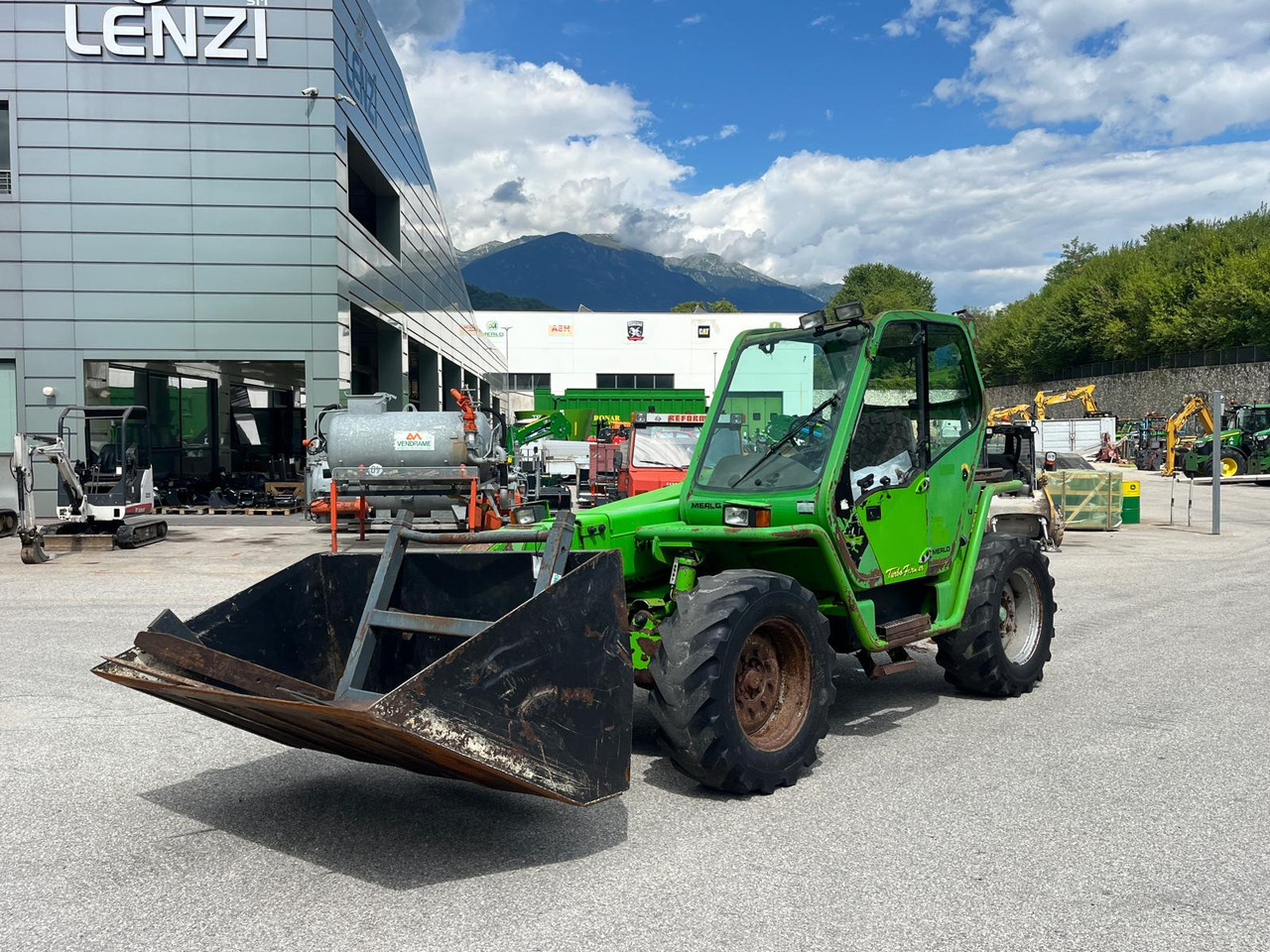 MERLO TELESCOPICO MERLO P 30.9 KT - Teleskopski rukovatelj: slika MERLO TELESCOPICO MERLO P 30.9 KT - Teleskopski rukovatelj MERLO TELESCOPICO MERLO P 30.9 KT - Teleskopski rukovatelj: slika MERLO TELESCOPICO MERLO P 30.9 KT - Teleskopski rukovatelj