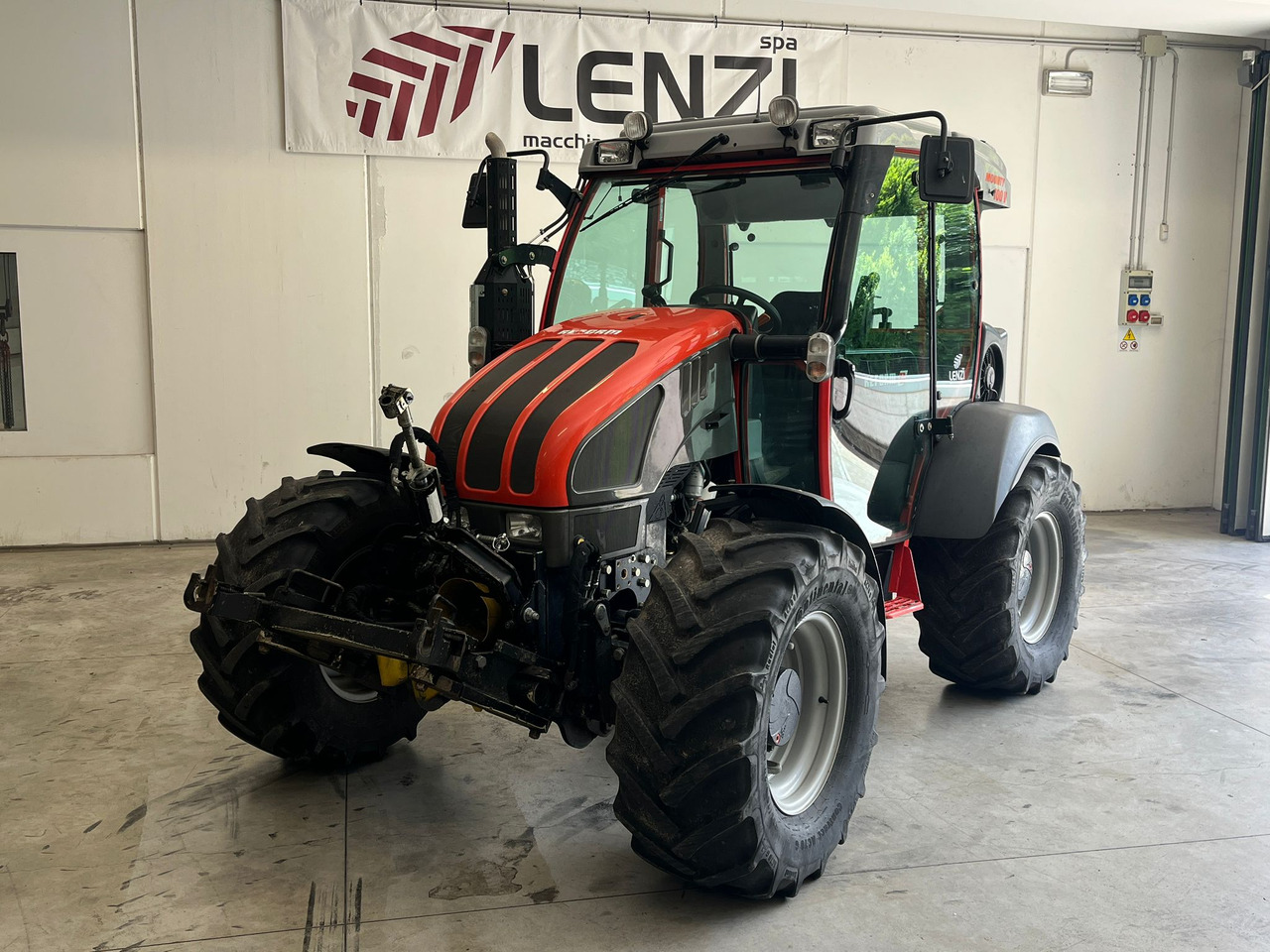 TRATTORE REFORM MOUNTY 100 V - Traktor: slika TRATTORE REFORM MOUNTY 100 V - Traktor TRATTORE REFORM MOUNTY 100 V - Traktor: slika TRATTORE REFORM MOUNTY 100 V - Traktor