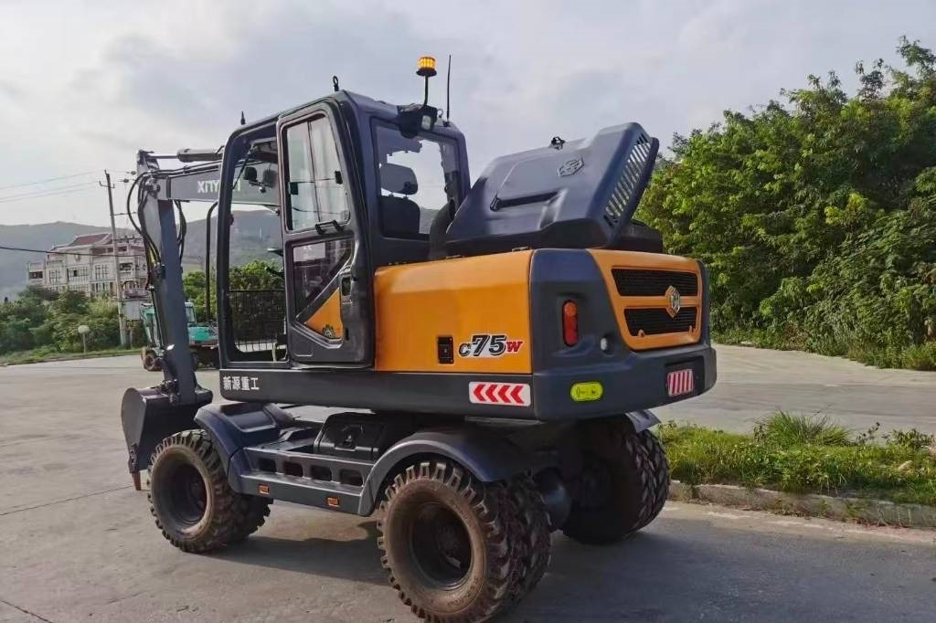 新源 75 - Bager na kotačima: slika 新源 75 - Bager na kotačima 新源 75 - Bager na kotačima: slika 新源 75 - Bager na kotačima