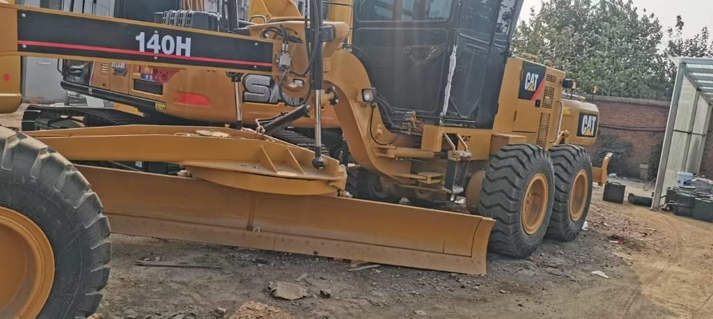 CAT 140 H - Grejder: slika CAT 140 H - Grejder CAT 140 H - Grejder: slika CAT 140 H - Grejder