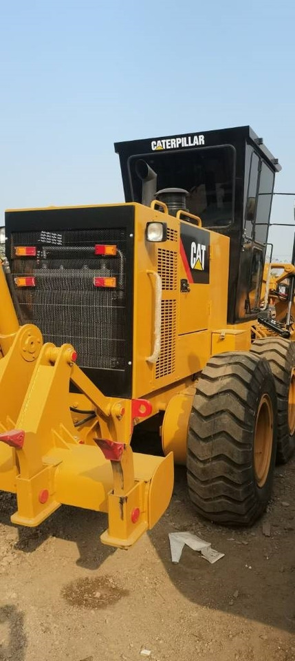CAT 140 H - Grejder: slika CAT 140 H - Grejder CAT 140 H - Grejder: slika CAT 140 H - Grejder