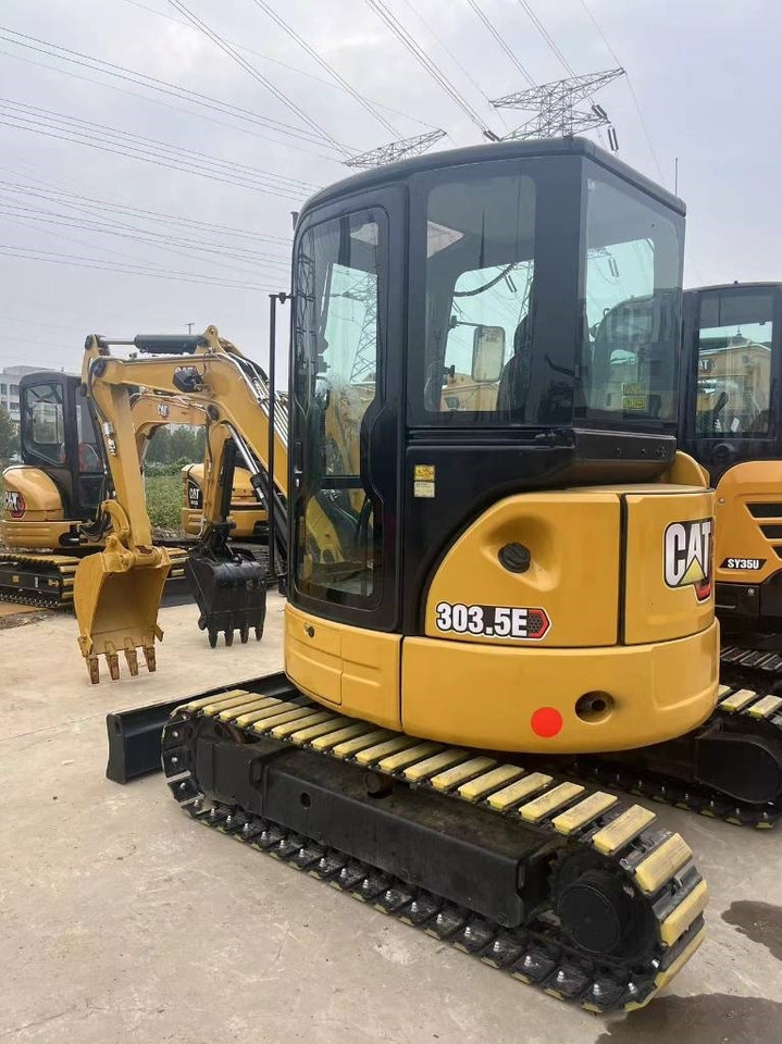 CAT 303.5 E CR - Mini bager: slika CAT 303.5 E CR - Mini bager CAT 303.5 E CR - Mini bager: slika CAT 303.5 E CR - Mini bager