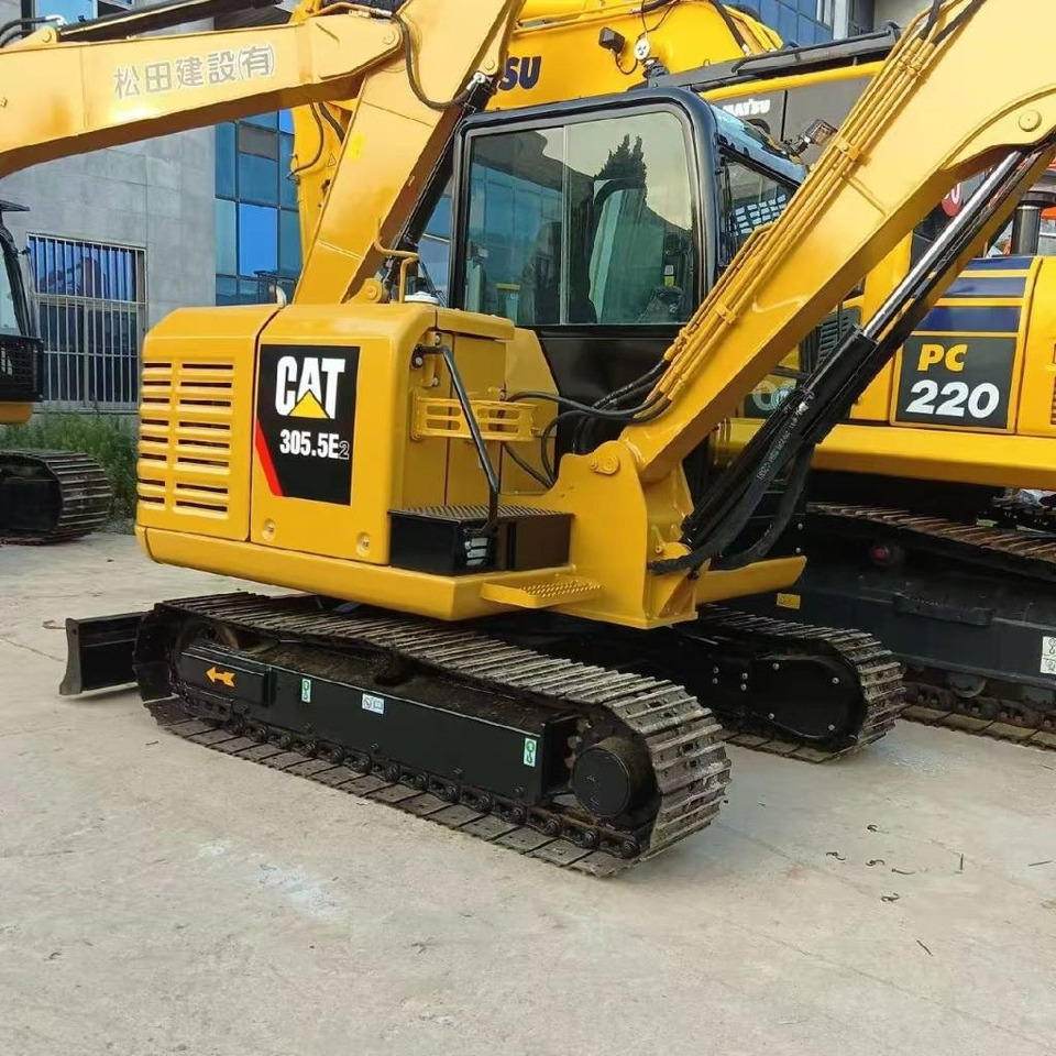 CAT 305.5 E - Mini bager: slika CAT 305.5 E - Mini bager CAT 305.5 E - Mini bager: slika CAT 305.5 E - Mini bager