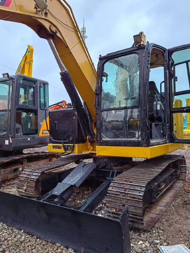 CAT 307.5 - Mini bager: slika CAT 307.5 - Mini bager CAT 307.5 - Mini bager: slika CAT 307.5 - Mini bager