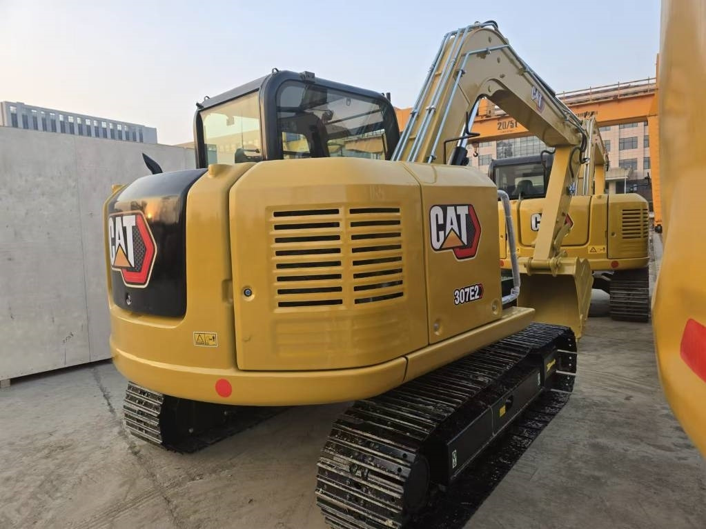 CAT 307 - Mini bager: slika CAT 307 - Mini bager CAT 307 - Mini bager: slika CAT 307 - Mini bager