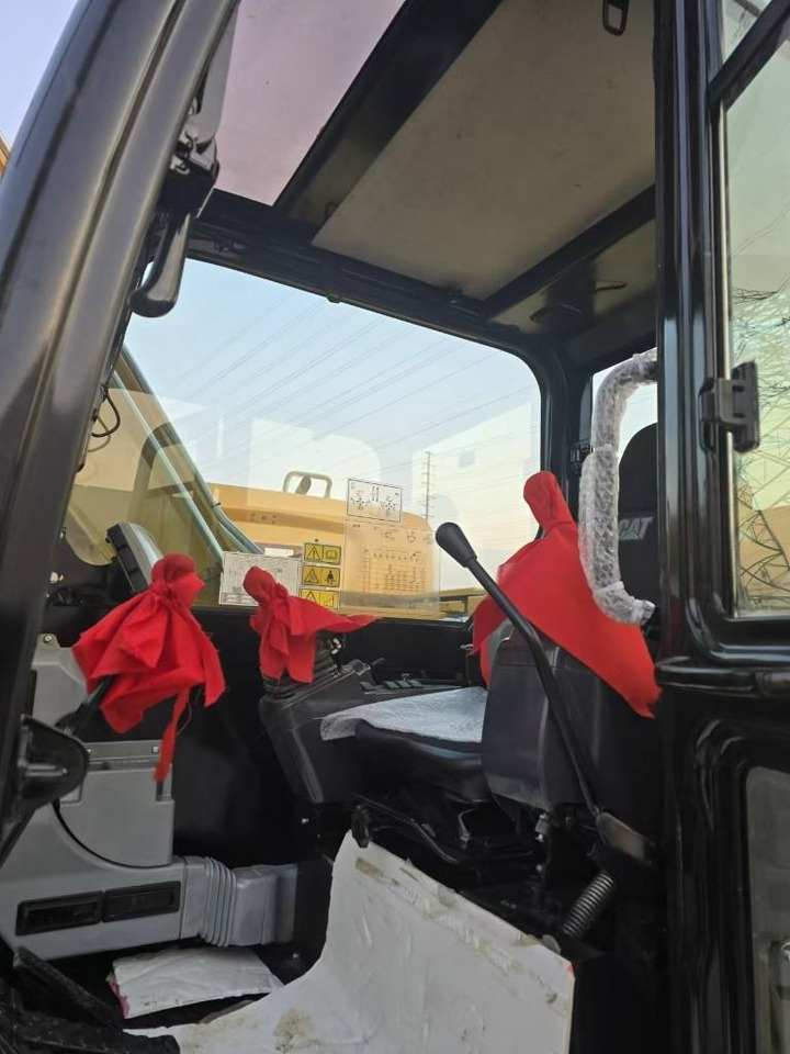 CAT 307 - Mini bager: slika CAT 307 - Mini bager CAT 307 - Mini bager: slika CAT 307 - Mini bager