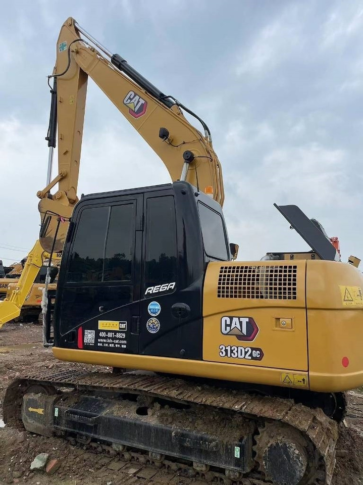 CAT 313D2GC - Mini bager: slika CAT 313D2GC - Mini bager CAT 313D2GC - Mini bager: slika CAT 313D2GC - Mini bager