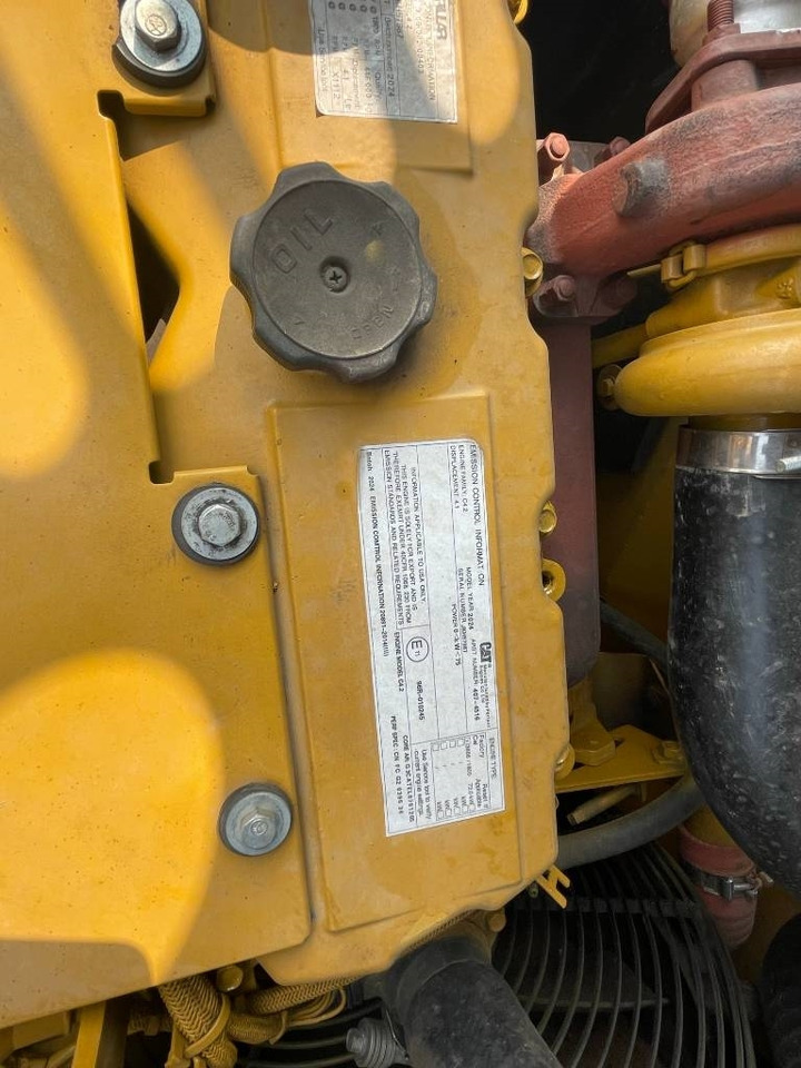 Bager gusjeničar CAT 315: slika Bager gusjeničar CAT 315