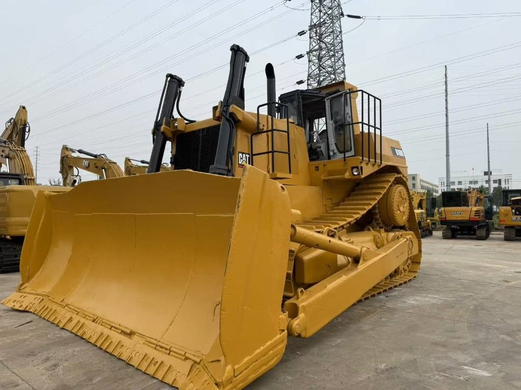 CAT D 10 R - Buldožer: slika CAT D 10 R - Buldožer CAT D 10 R - Buldožer: slika CAT D 10 R - Buldožer