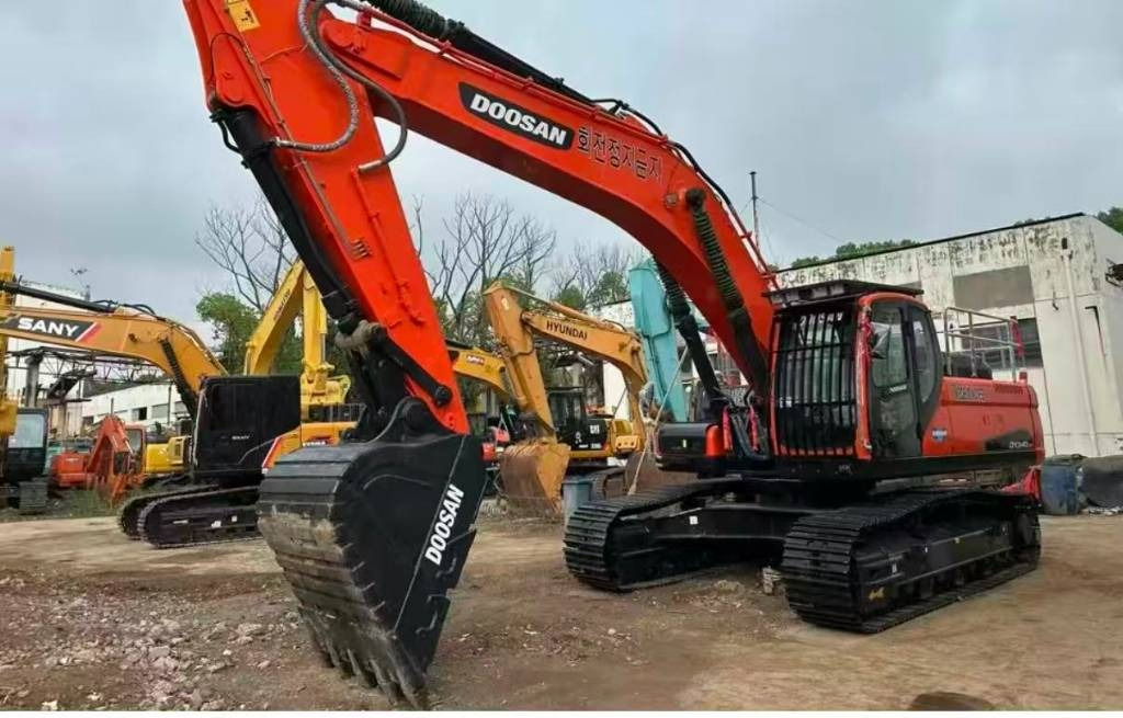 Doosan DX 340 - Bager gusjeničar: slika Doosan DX 340 - Bager gusjeničar Doosan DX 340 - Bager gusjeničar: slika Doosan DX 340 - Bager gusjeničar