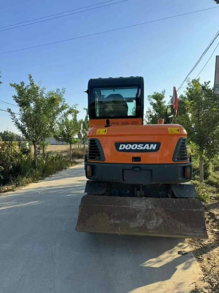 Doosan DX 60 - Bager gusjeničar: slika Doosan DX 60 - Bager gusjeničar Doosan DX 60 - Bager gusjeničar: slika Doosan DX 60 - Bager gusjeničar