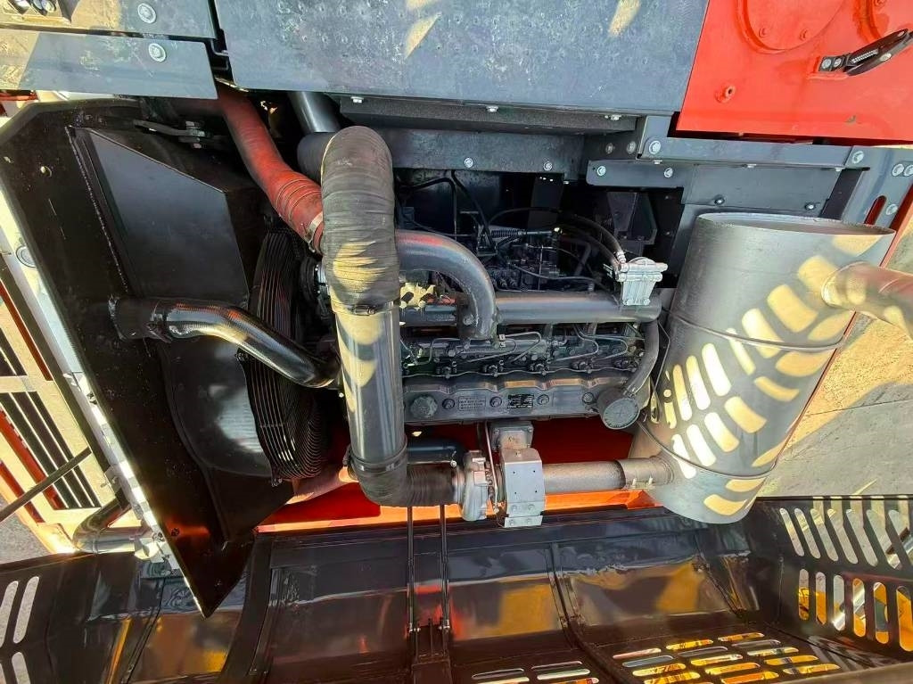 Doosan DX345LC-9C - Bager gusjeničar: slika Doosan DX345LC-9C - Bager gusjeničar Doosan DX345LC-9C - Bager gusjeničar: slika Doosan DX345LC-9C - Bager gusjeničar