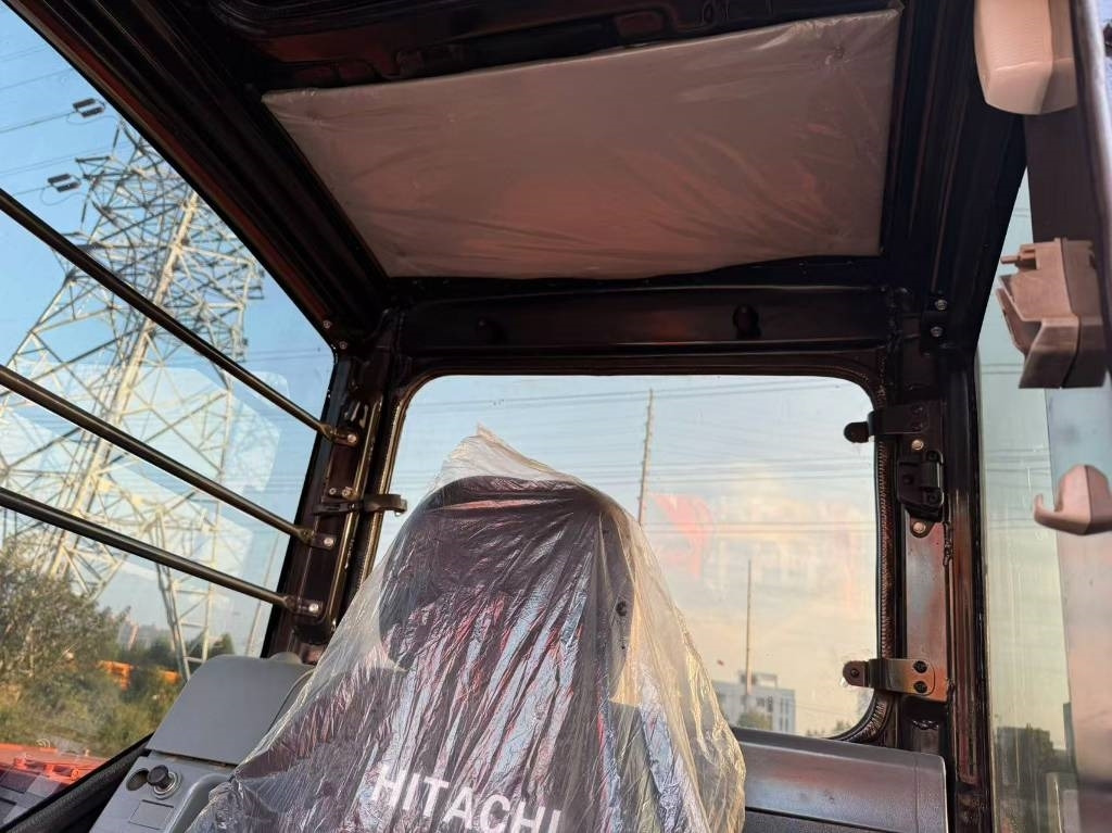 Hitachi 70 - Bager gusjeničar: slika Hitachi 70 - Bager gusjeničar Hitachi 70 - Bager gusjeničar: slika Hitachi 70 - Bager gusjeničar