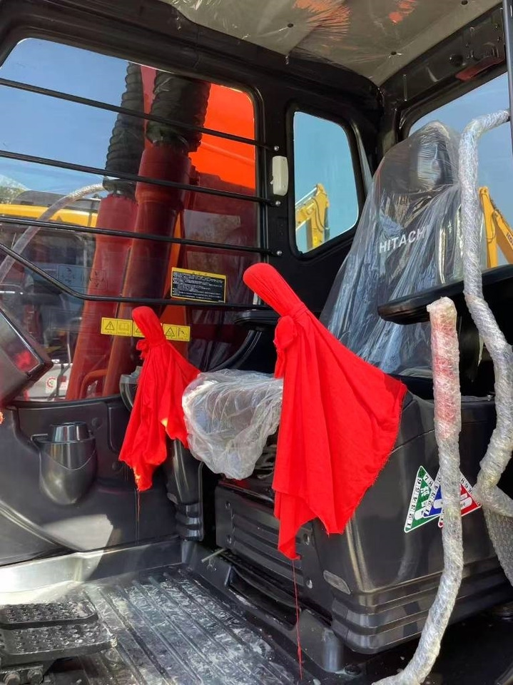 Hitachi ZX 120 - Bager gusjeničar: slika Hitachi ZX 120 - Bager gusjeničar Hitachi ZX 120 - Bager gusjeničar: slika Hitachi ZX 120 - Bager gusjeničar