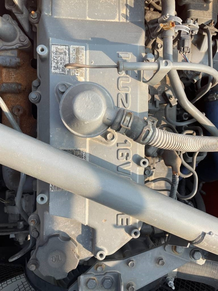 Zakup Hitachi ZX 240  Hitachi ZX 240: slika Zakup Hitachi ZX 240  Hitachi ZX 240