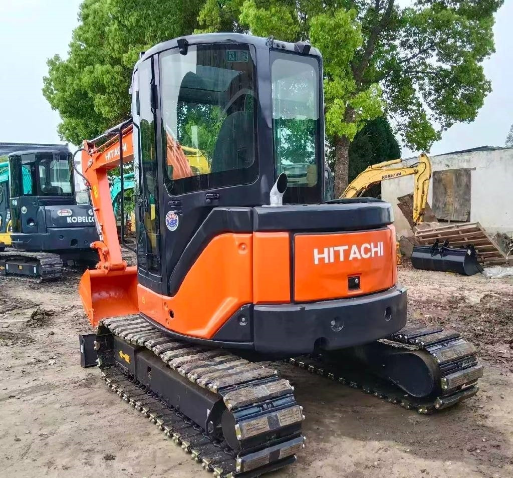 Hitachi ZX 55 U-5 - Mini bager: slika Hitachi ZX 55 U-5 - Mini bager Hitachi ZX 55 U-5 - Mini bager: slika Hitachi ZX 55 U-5 - Mini bager